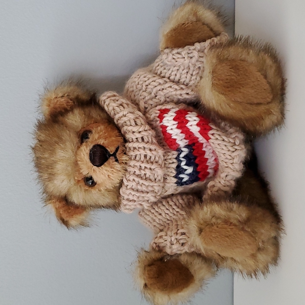 Rich Brown Stuffed Plush Small Teddy Bear w USA Flag Sweater 7 Inches Vintage